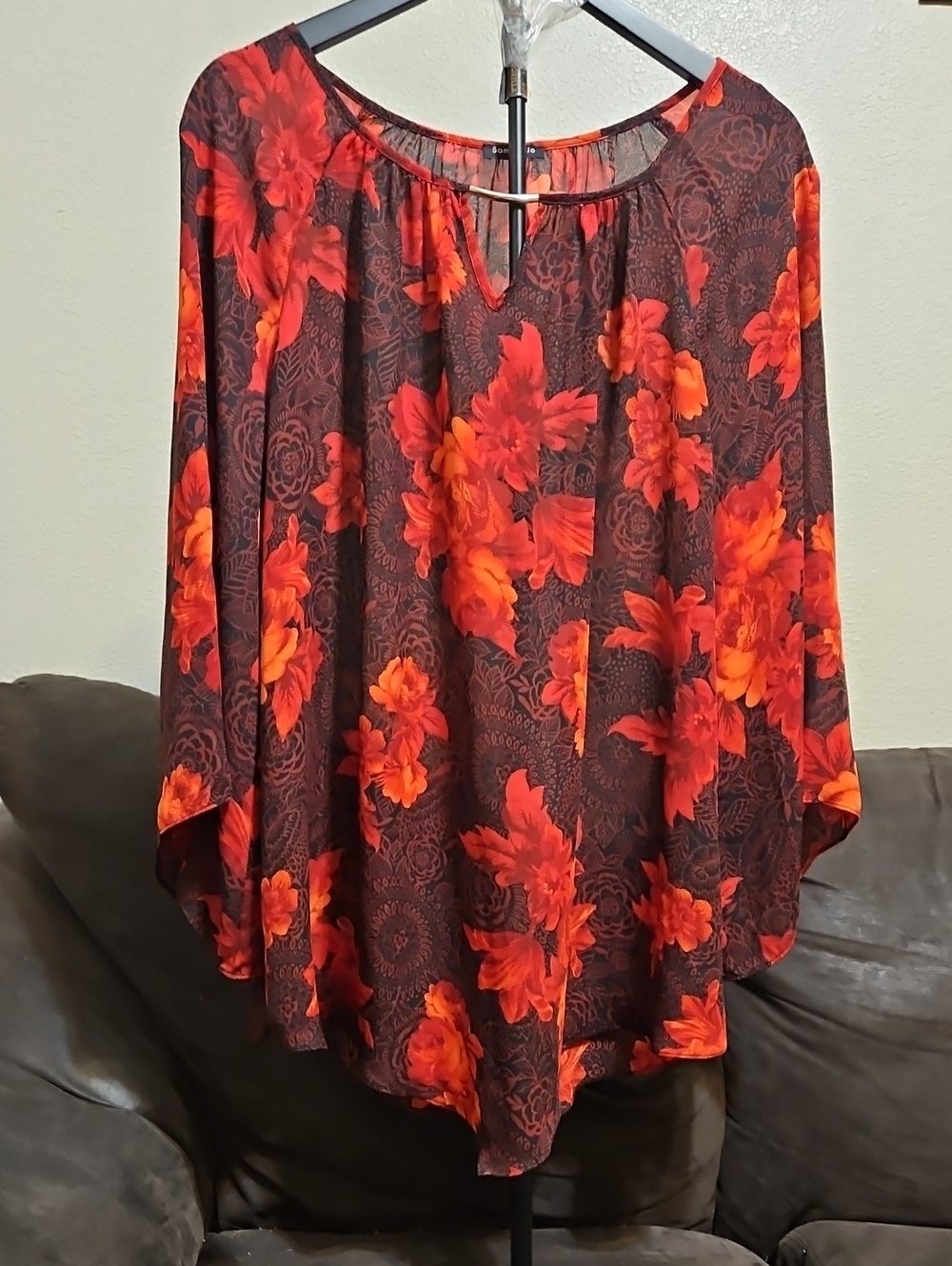 Sami & Jo Red and Orange Floral Peasant Blouse